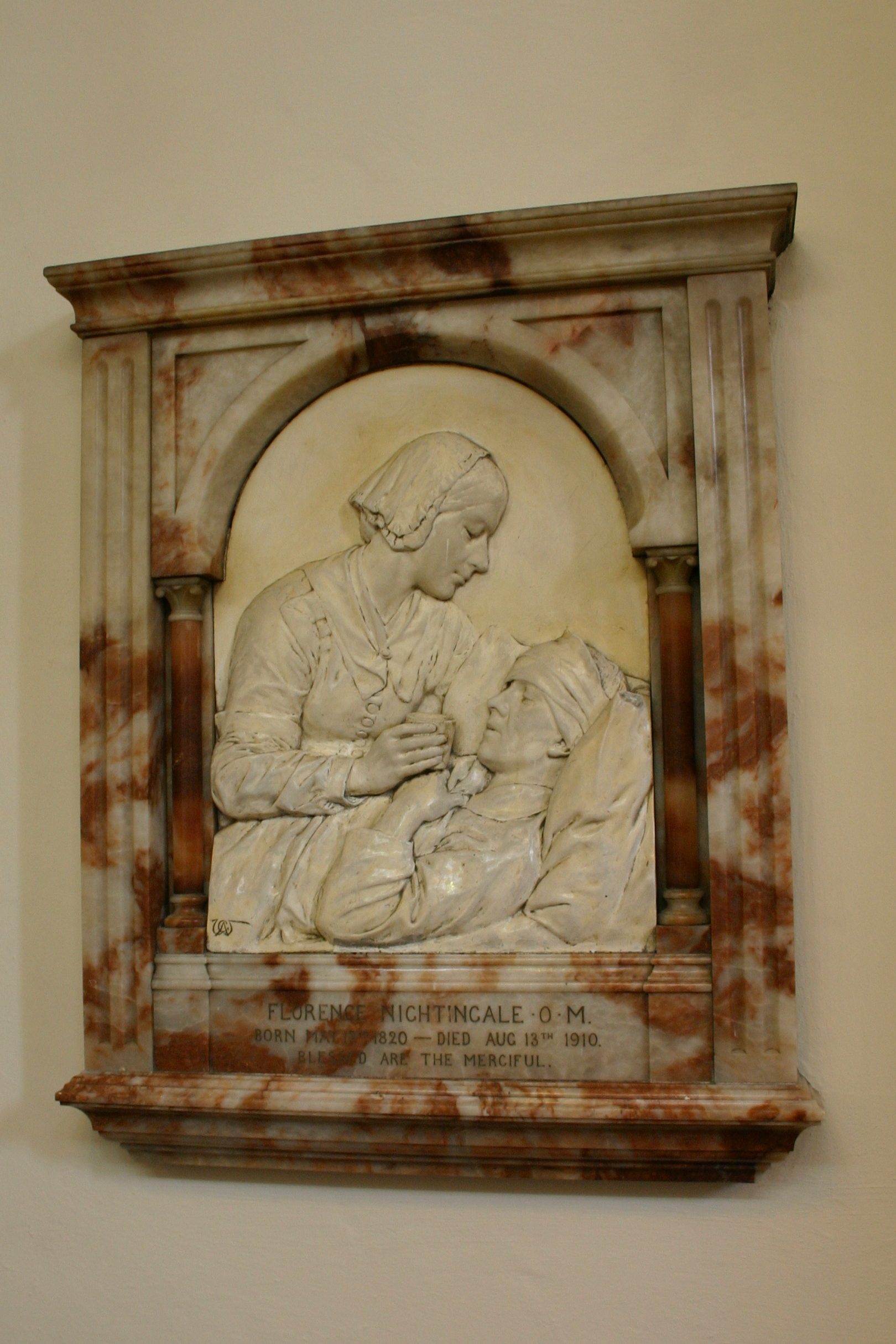 Florence Nightingale by AGWalker, St Thomas' hospital, London (1).JPG